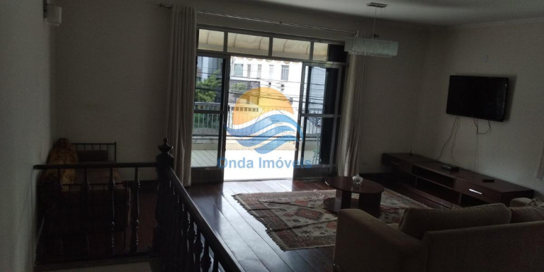 Imagem Casa com 4 Quartos à Venda, 200 m² em Boqueirão - Santos
