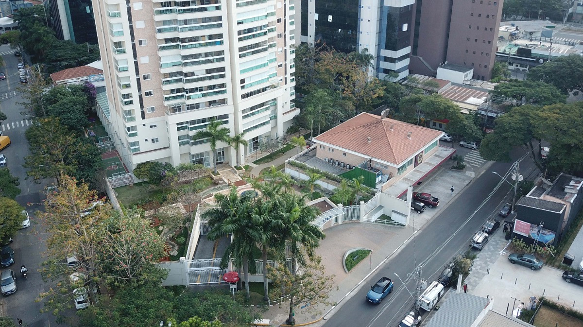 Imagem Apartamento com 3 Quartos à Venda, 240 m² em Cidade Monções - São Paulo Imagem Apartamento com 3 Quartos à Venda, 240 m² em Cidade Monções - São Paulo