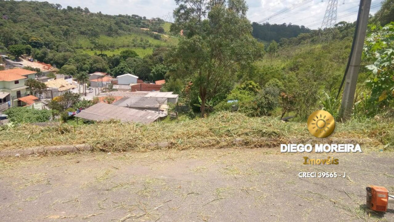 Terreno à Venda, 348 m² em Terra Preta - Mairiporã