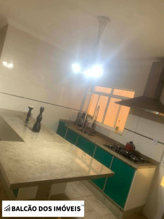 Imagem Casa com 4 Quartos à Venda, 325 m² em São Paulo