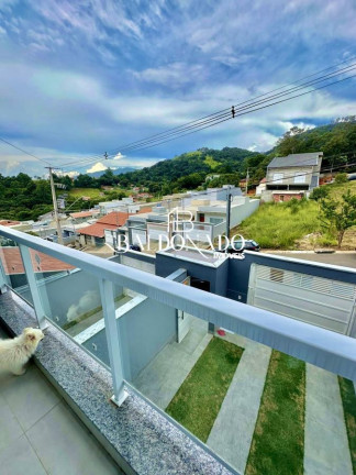 Imagem Casa com 3 Quartos à Venda, 133 m² em Centro - Extrema
