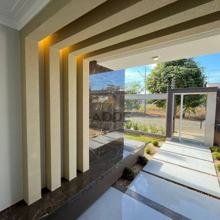 Imagem Casa com 3 Quartos à Venda, 288 m² em Santa Clara - Sorriso