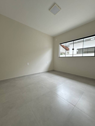 Imagem Casa com 3 Quartos à Venda, 102 m² em Barra Velha Imagem Casa com 3 Quartos à Venda, 102 m² em Barra Velha