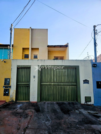 Sobrado com 3 Quartos à Venda, 204 m² em Parque Amazônia - Goiânia