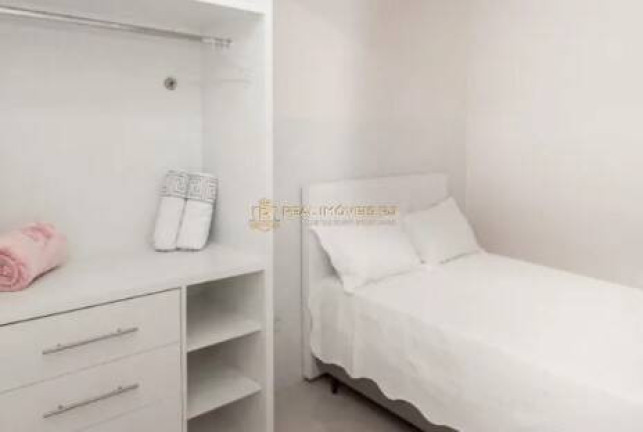 Imagem Apartamento com 4 Quartos à Venda, 103 m² em Copacabana - Rio De Janeiro Imagem Apartamento com 4 Quartos à Venda, 103 m² em Copacabana - Rio De Janeiro