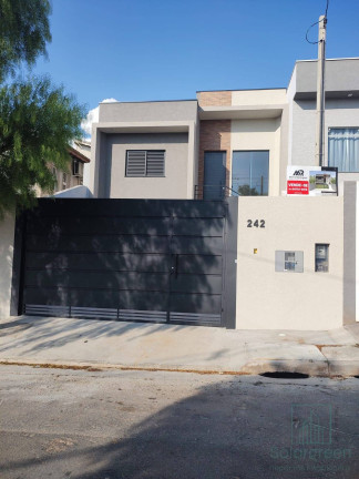 Casa com 2 Quartos à Venda, 88 m² em Nova Cerejeira - Atibaia