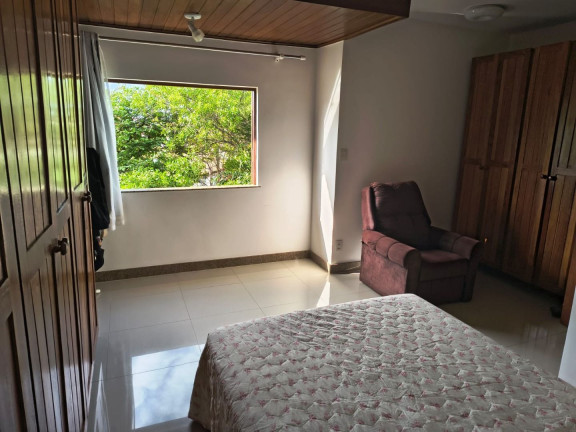 Imagem Casa com 3 Quartos à Venda, 250 m² em Praia De Ipitanga - Lauro De Freitas Imagem Casa com 3 Quartos à Venda, 250 m² em Praia De Ipitanga - Lauro De Freitas
