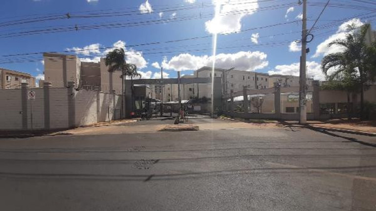 Apartamento com 2 Quartos à Venda, 43 m² em Centro - Uberlandia