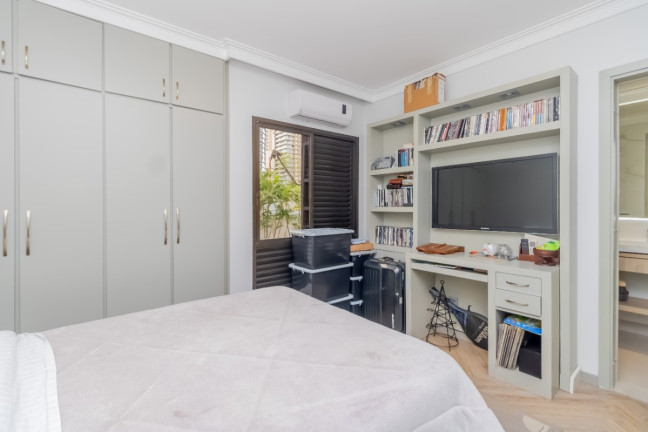 Imagem Apartamento com 3 Quartos à Venda, 171 m² em Itaim Bibi - São Paulo