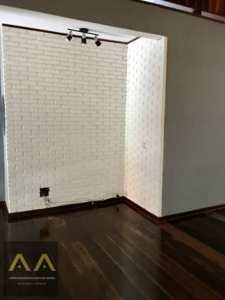 Imagem Casa com 4 Quartos à Venda, 360 m² em Alphaville - Santana De Parnaíba Imagem Casa com 4 Quartos à Venda, 360 m² em Alphaville - Santana De Parnaíba