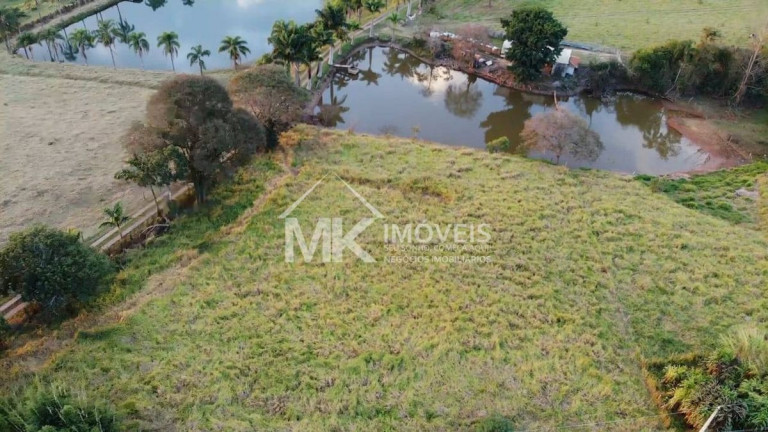 Imagem Terreno à Venda, em Vargem Imagem Terreno à Venda, em Vargem