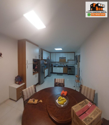 Imagem Apartamento com 3 Quartos à Venda, 170 m² Imagem Apartamento com 3 Quartos à Venda, 170 m²
