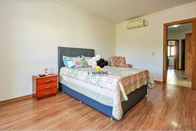 Imagem Casa com 4 Quartos à Venda, 201 m² em Espírito Santo - Porto Alegre Imagem Casa com 4 Quartos à Venda, 201 m² em Espírito Santo - Porto Alegre