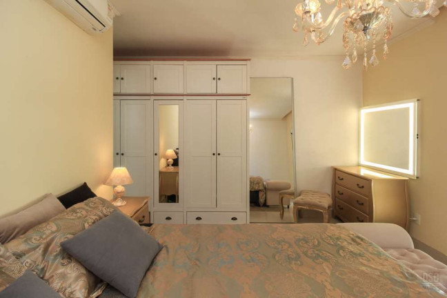 Imagem Imóvel com 2 Quartos à Venda, em Sao Joao - Porto Alegre Imagem Imóvel com 2 Quartos à Venda, em Sao Joao - Porto Alegre