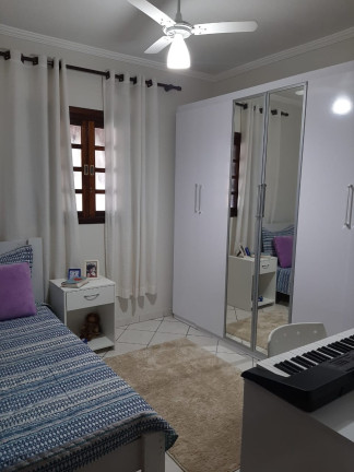 Imagem Casa com 4 Quartos à Venda, 171 m² em Santana - Pindamonhangaba