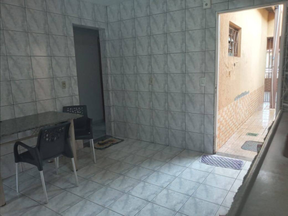 Imagem Casa com 4 Quartos à Venda, 300 m² em Guará I - Brasília Imagem Casa com 4 Quartos à Venda, 300 m² em Guará I - Brasília
