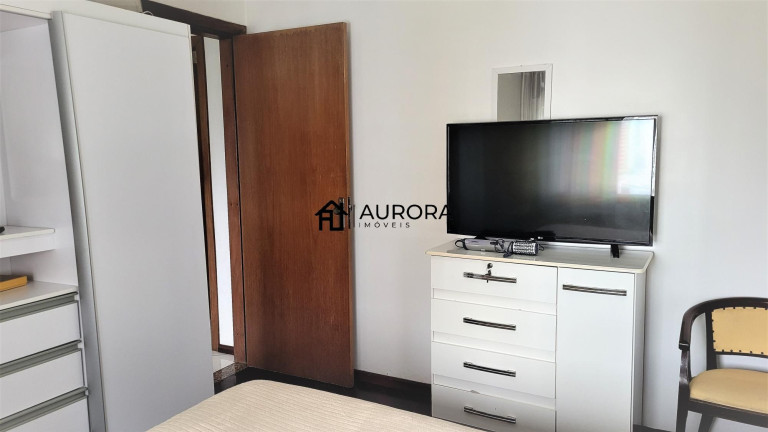Imagem Apartamento com 2 Quartos à Venda, 75 m² em Centro - Balneário Camboriú