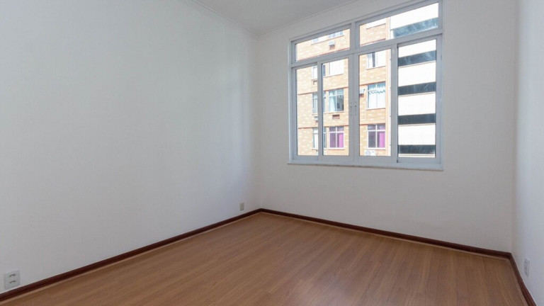 Imagem Imóvel com 3 Quartos à Venda, 137 m² em Copacabana - Rio De Janeiro