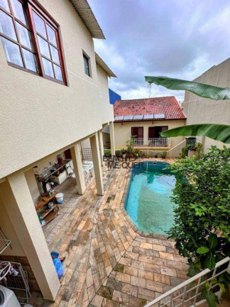 Sobrado com 4 Quartos à Venda ou Locação, 520 m² em Chácara Inglesa - São Paulo