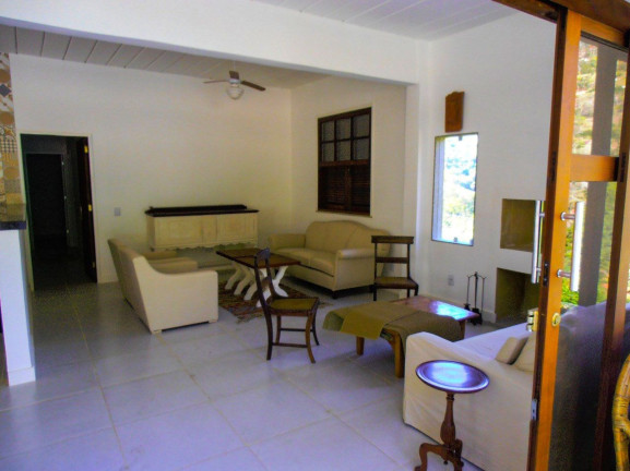 Imagem Casa com 6 Quartos à Venda, 600 m² em Cuiabá - Petrópolis Imagem Casa com 6 Quartos à Venda, 600 m² em Cuiabá - Petrópolis