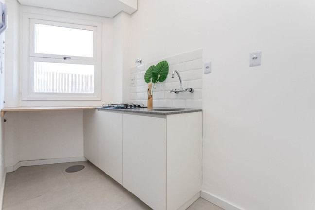 Imagem Imóvel com 1 Quarto à Venda, 40 m² em Petrópolis - Porto Alegre