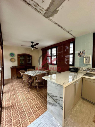 Imagem Casa com 4 Quartos à Venda, 277 m² em Centro - Ubatuba Imagem Casa com 4 Quartos à Venda, 277 m² em Centro - Ubatuba