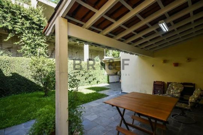 Imagem Casa com 4 Quartos à Venda, 211 m² em Jardim Londrina - São Paulo Imagem Casa com 4 Quartos à Venda, 211 m² em Jardim Londrina - São Paulo