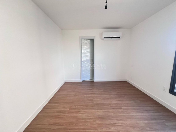 Imagem Apartamento com 3 Quartos à Venda, 198 m² em Barra Da Tijuca - Rio De Janeiro