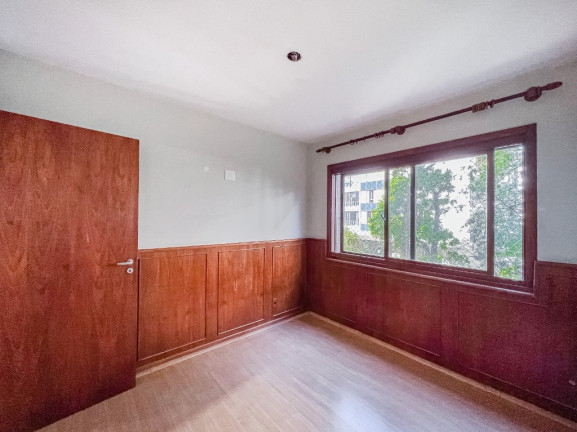 Imagem Apartamento com 3 Quartos à Venda, 182 m² em Moinhos De Vento - Porto Alegre
