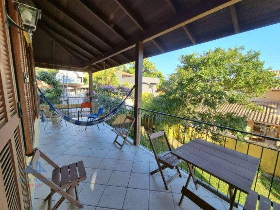 Imagem Casa com 4 Quartos à Venda, 430 m² em Lagoa Da Conceição - Florianópolis