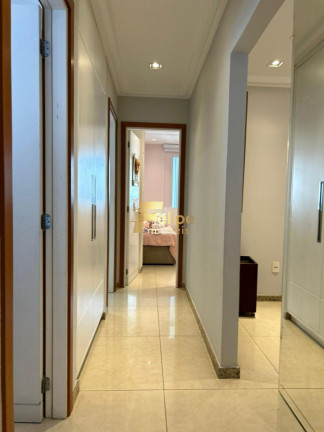 Imagem Imóvel com 3 Quartos à Venda, 130 m² em Praia Da Costa - Vila Velha Imagem Imóvel com 3 Quartos à Venda, 130 m² em Praia Da Costa - Vila Velha