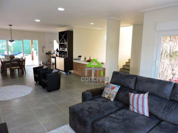 Imagem Casa de Condomínio com 3 Quartos à Venda, 373 m² em Granja Viana - Cotia Imagem Casa de Condomínio com 3 Quartos à Venda, 373 m² em Granja Viana - Cotia