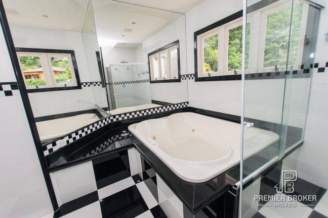 Imagem Casa com 5 Quartos à Venda, 532 m² em Quebra Frascos - Teresópolis Imagem Casa com 5 Quartos à Venda, 532 m² em Quebra Frascos - Teresópolis