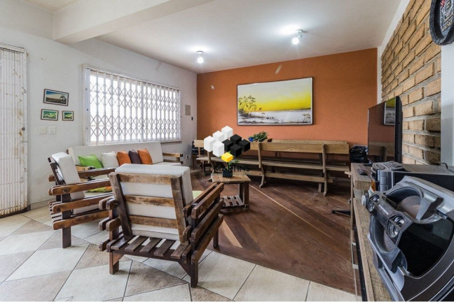 Imagem Casa com 3 Quartos à Venda, 464 m² em Santo Antônio - Porto Alegre Imagem Casa com 3 Quartos à Venda, 464 m² em Santo Antônio - Porto Alegre