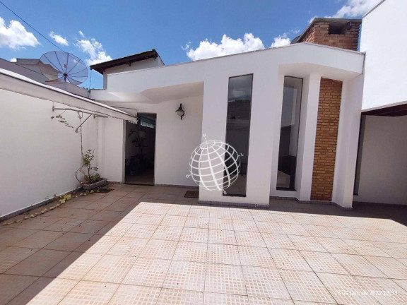 Casa com 3 Quartos à Venda, 336 m² em Jardim Floresta - Atibaia