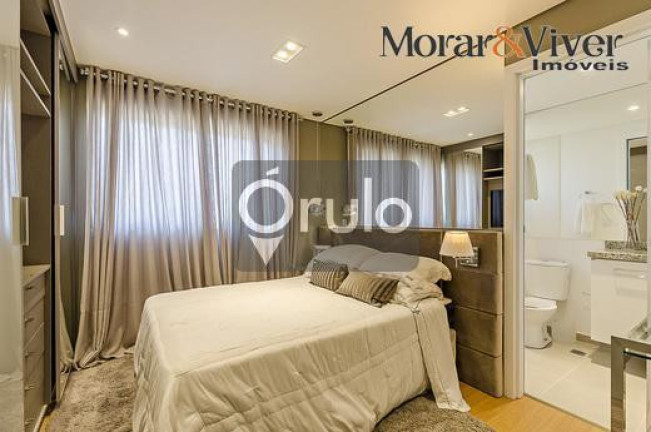Imagem Apartamento com 3 Quartos à Venda, 71 m² em Santo Inácio - Curitiba