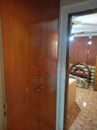 Imagem Casa com 3 Quartos à Venda, em Vila Tibério - Ribeirão Preto Imagem Casa com 3 Quartos à Venda, em Vila Tibério - Ribeirão Preto