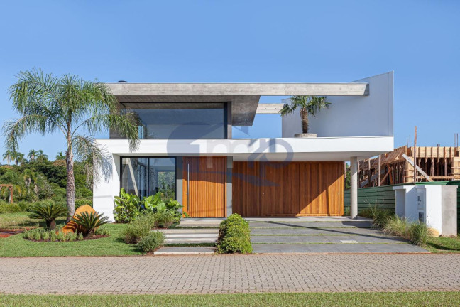 Casa de Condomínio com 3 Quartos à Venda, 204 m² em Engenho Velho - Torres