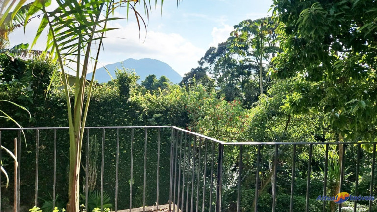 Imagem Casa com 3 Quartos à Venda, 252 m² em Soberbo - Teresópolis
