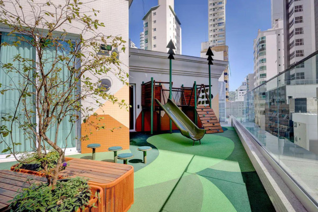 Imagem Apartamento com 3 Quartos à Venda, 160 m² em Pioneiros - Balneário Camboriú Imagem Apartamento com 3 Quartos à Venda, 160 m² em Pioneiros - Balneário Camboriú