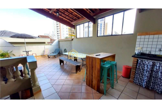 Imagem Casa com 3 Quartos à Venda, 231 m² em Vila Valparaíso - Santo André