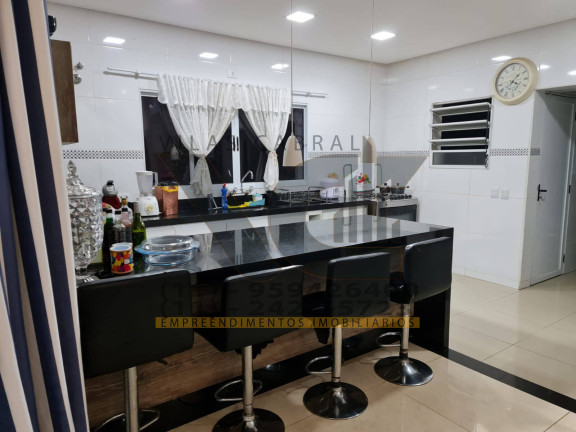 Imagem Casa com 3 Quartos à Venda, 1.000 m² em Granja Caiapiá - Cotia Imagem Casa com 3 Quartos à Venda, 1.000 m² em Granja Caiapiá - Cotia