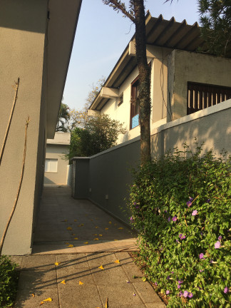 Imagem Imóvel com 3 Quartos à Venda, 250 m² em Alto De Pinheiros - São Paulo