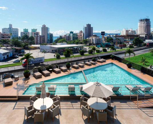 Imagem Apartamento com 2 Quartos à Venda, 69 m² em Tabuleiro Dos Oliveiras - Itapema
