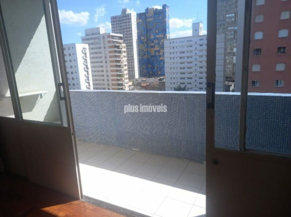 Apartamento com 2 Quartos para Alugar, 125 m² em Cerqueira César - São Paulo