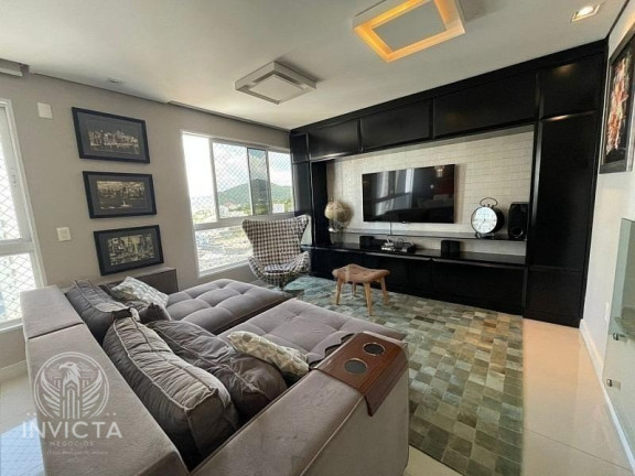 Imagem Cobertura com 3 Quartos à Venda, 196 m² em Pioneiros - Balneário Camboriú Imagem Cobertura com 3 Quartos à Venda, 196 m² em Pioneiros - Balneário Camboriú