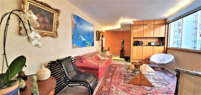 Foto do imóvel Apartamento com 2 Quartos à Venda, 130 m² em Higienópolis - São Paulo