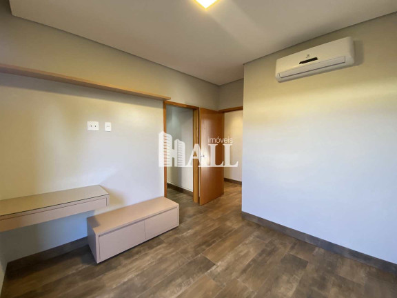 Imagem Casa com 3 Quartos à Venda, 230 m² em Residencial Quinta Do Golfe - São José Do Rio Preto Imagem Casa com 3 Quartos à Venda, 230 m² em Residencial Quinta Do Golfe - São José Do Rio Preto