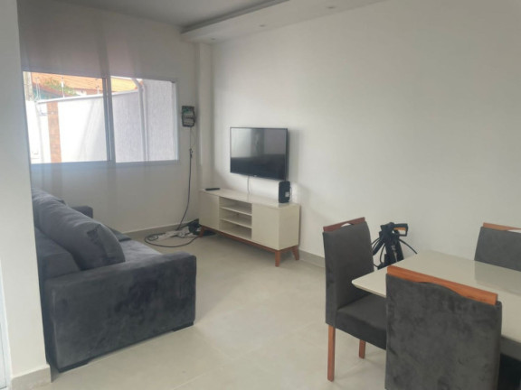 Imagem Casa com 4 Quartos à Venda, 232 m² em Estância Balneária Maria Helena Novaes - Peruíbe Imagem Casa com 4 Quartos à Venda, 232 m² em Estância Balneária Maria Helena Novaes - Peruíbe