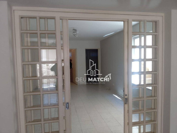 Imagem Casa com 5 Quartos à Venda ou Locação, 369 m² em Centro - Atibaia